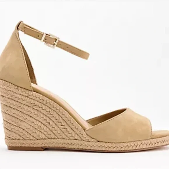 Vince Camuto Tortilla color Espadrilles - Picture 15 of 16